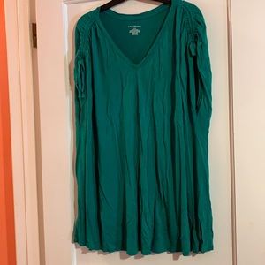 Barely worn Green LB Long Sleeveless Tshirt